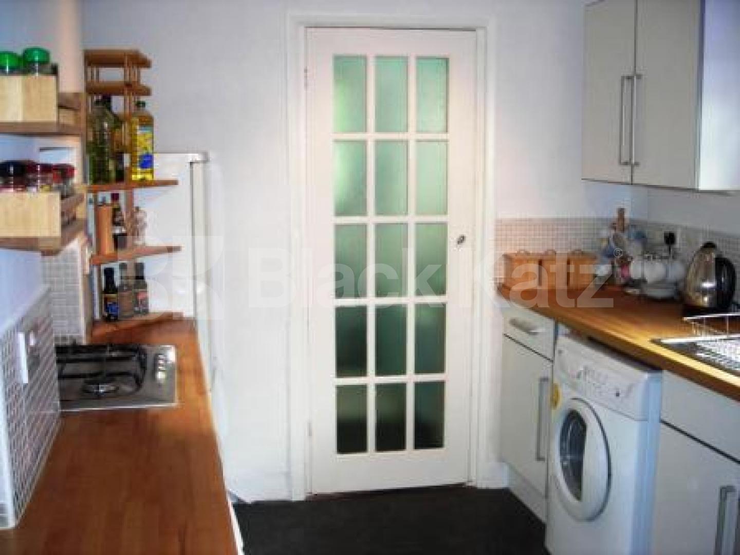 			Managed by Black Katz!, 1 Bedroom, 1 bath, 1 reception Flat			 Terront Road, TURNPIKE LANE